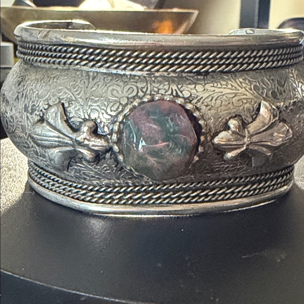 Native American Navajo Sterling Silver Cuff With Ruby Stone